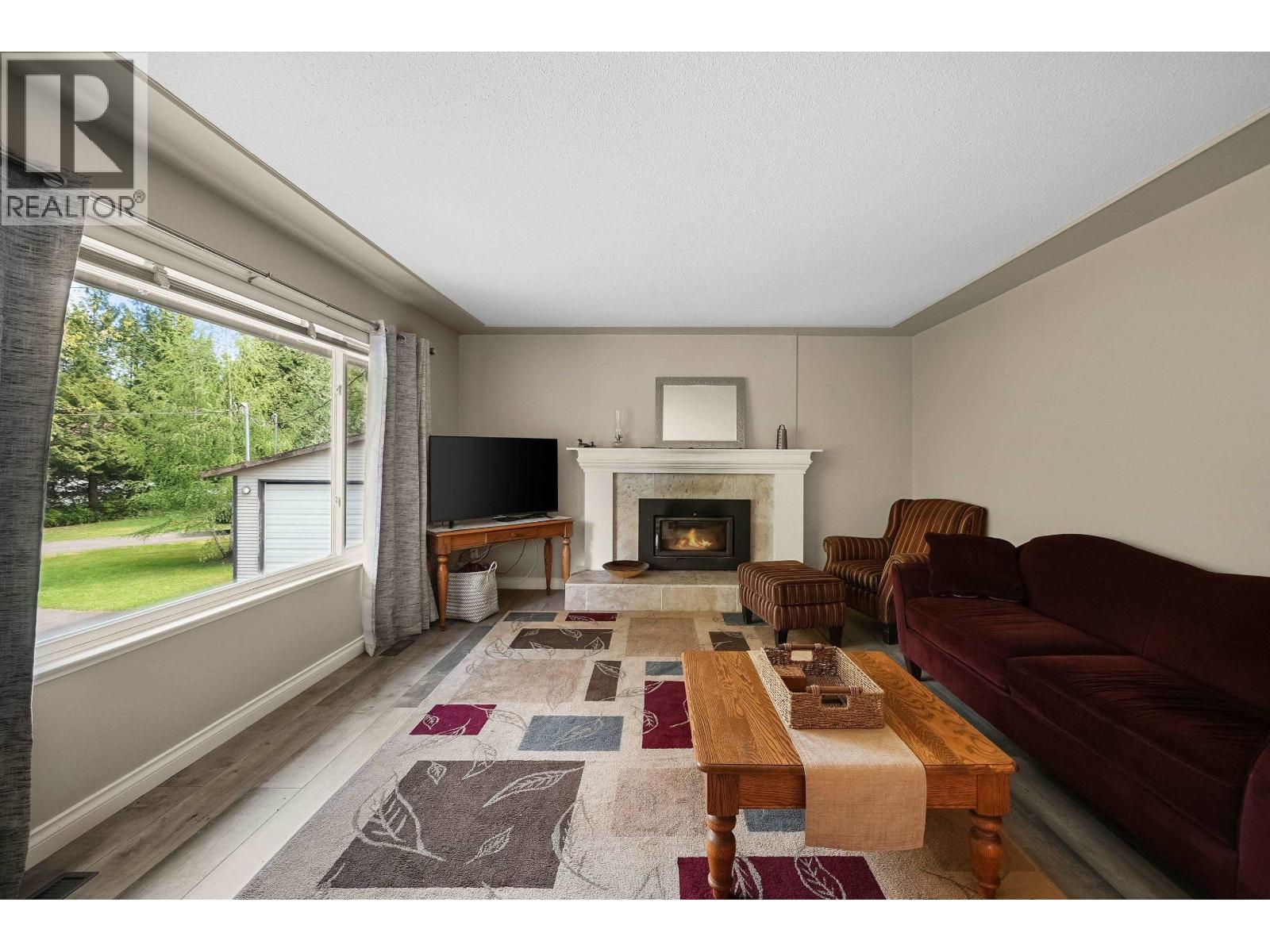 27924 112 Street, Maple Ridge, British Columbia  V2W 1M9 - Photo 4 - R3118099