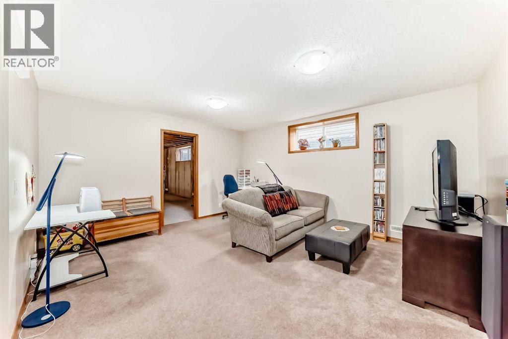32 Shawbrooke Park Sw, Calgary, Alberta  T2Y 4L8 - Photo 41 - A2305410