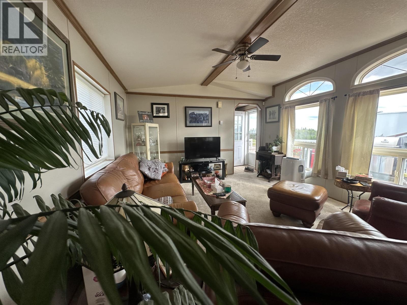 8805 PINE ROAD, Fort St. John, British Columbia