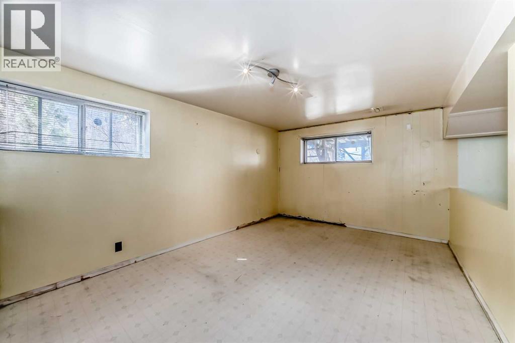 921 Mckinnon Drive Ne, Calgary, Alberta  T2E 7B5 - Photo 24 - A2303810