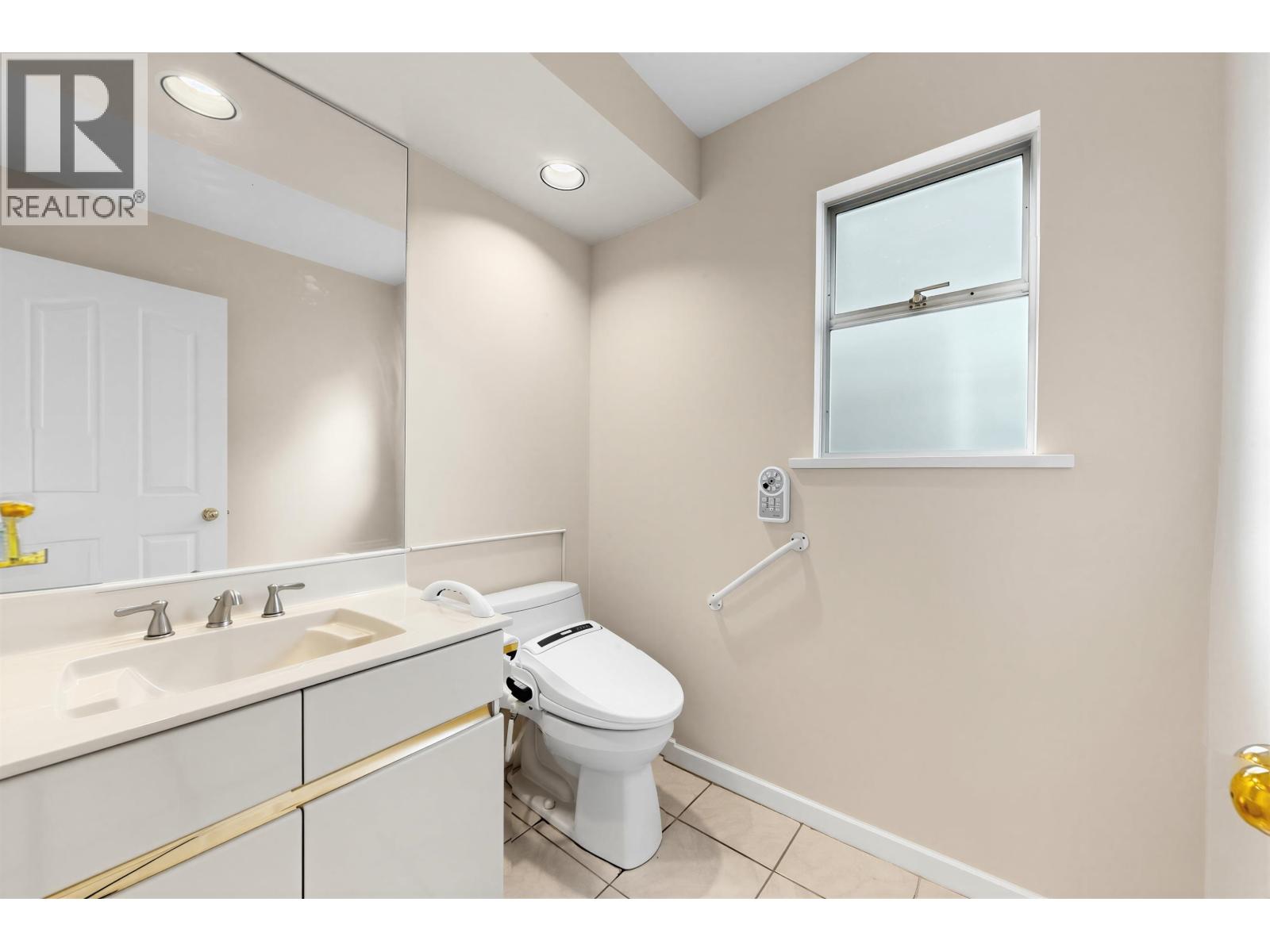 3555 Mckay Drive, Richmond, British Columbia  V6X 3R7 - Photo 15 - R3118152