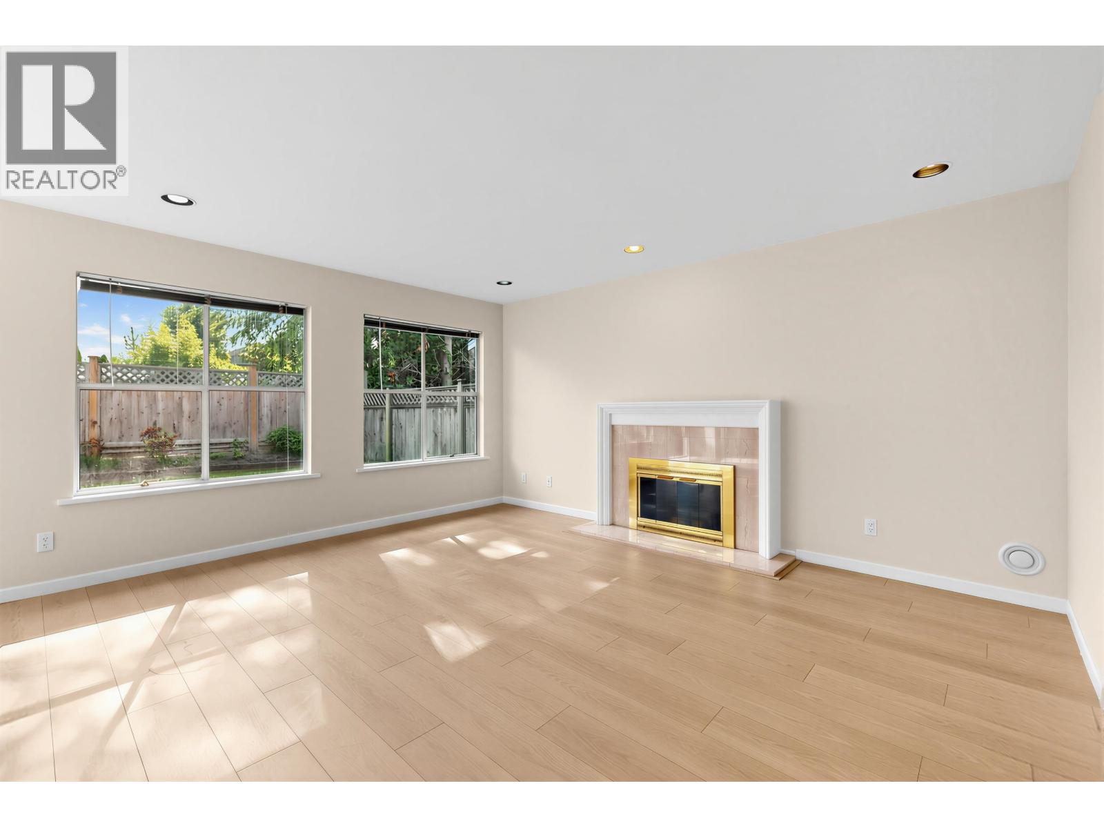 3555 Mckay Drive, Richmond, British Columbia  V6X 3R7 - Photo 2 - R3118152
