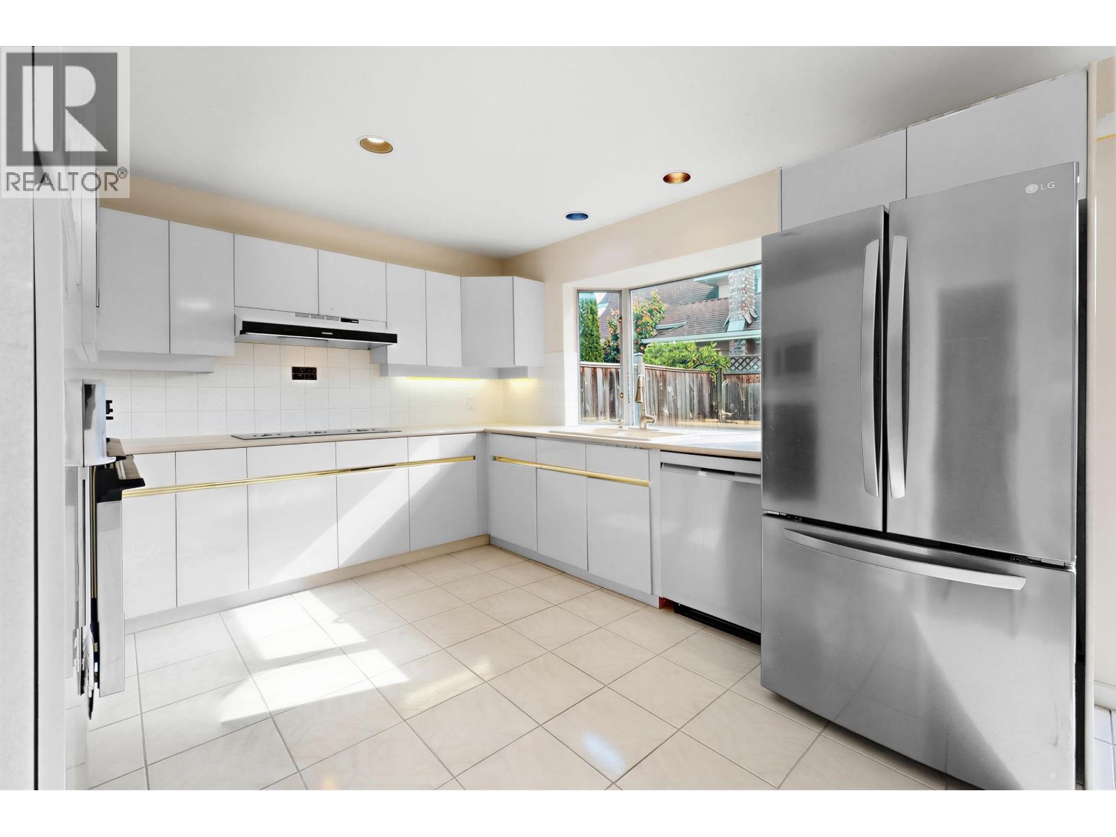 3555 Mckay Drive, Richmond, British Columbia  V6X 3R7 - Photo 5 - R3118152