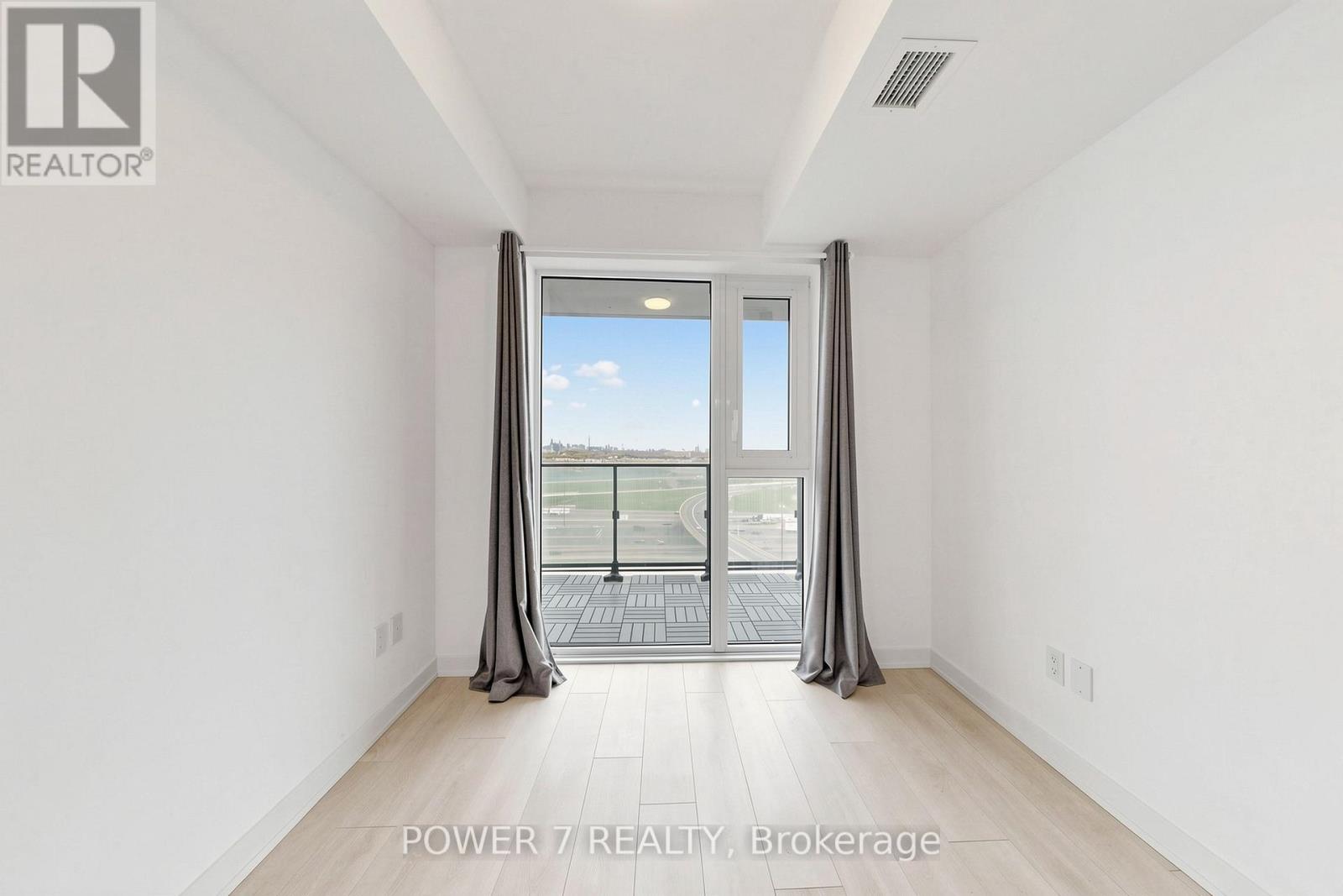 1309 - 8 Tippett Road, Toronto, Ontario  M3H 0E7 - Photo 10 - C13066162