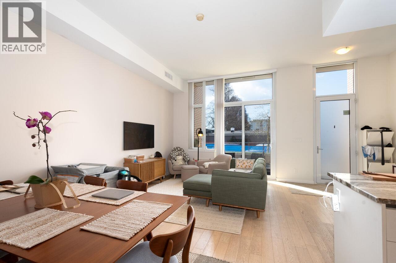 2063 W 10th Avenue, Vancouver, British Columbia  V6J 0H1 - Photo 5 - R3113485