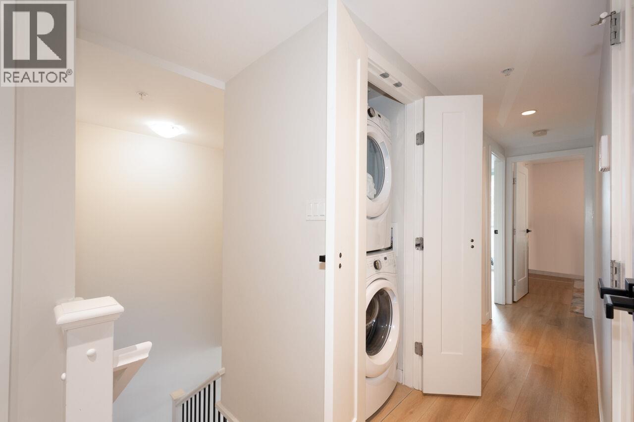 2063 W 10th Avenue, Vancouver, British Columbia  V6J 0H1 - Photo 16 - R3113485