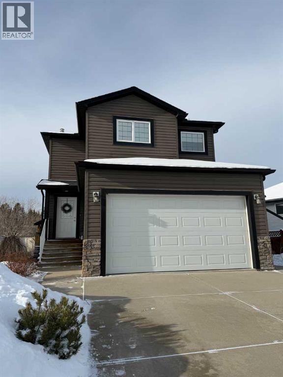 1204 1 Street NE, Sundre, Alberta
