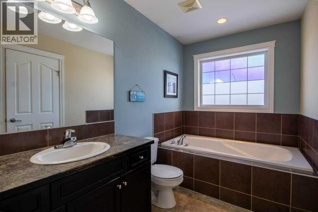 1204 1 Street Ne, Sundre, Alberta  T0M 1X0 - Photo 24 - A2282903