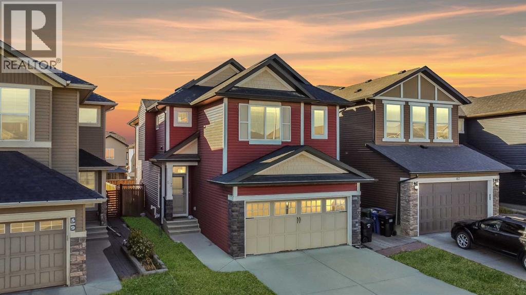 63 Panton View NW, Calgary, Alberta  T3K 0W2 - Photo 1 - A2305337