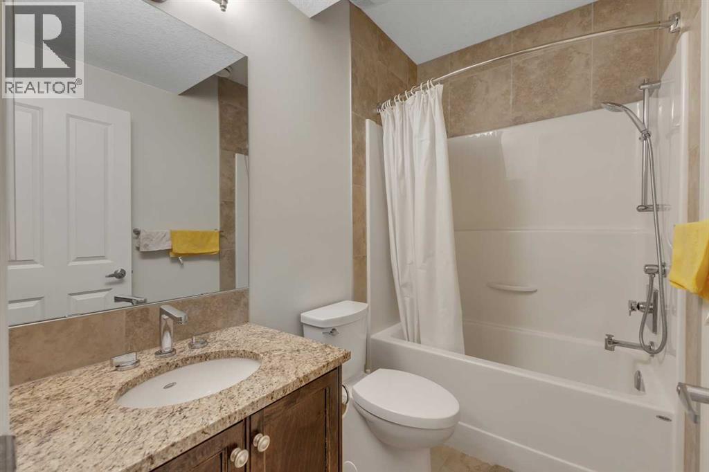 63 Panton View NW, Calgary, Alberta  T3K 0W2 - Photo 41 - A2305337