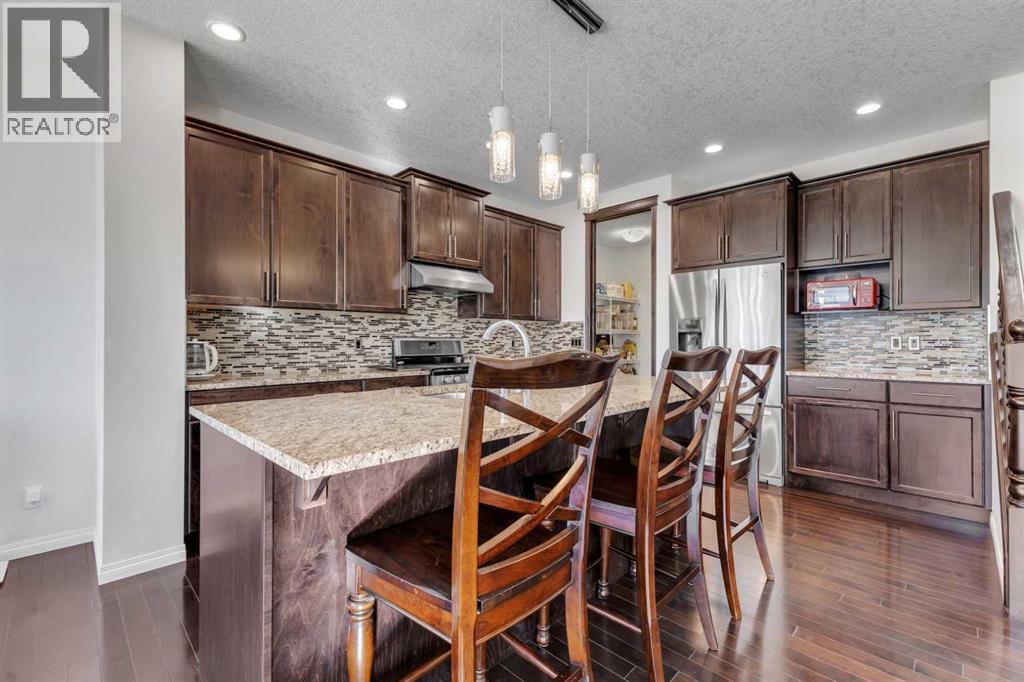 63 Panton View NW, Calgary, Alberta  T3K 0W2 - Photo 19 - A2305337