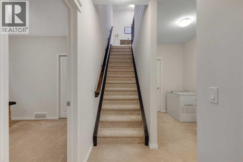 63 Panton View NW, Calgary, Alberta  T3K 0W2 - Photo 38 - A2305337