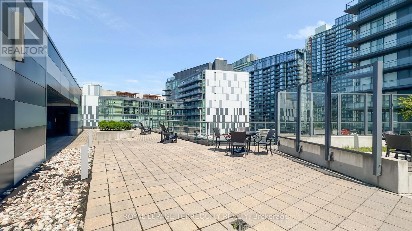 1705 - 20 Bruyeres Mews, Toronto, Ontario  M5V 0G8 - Photo 30 - C13063754