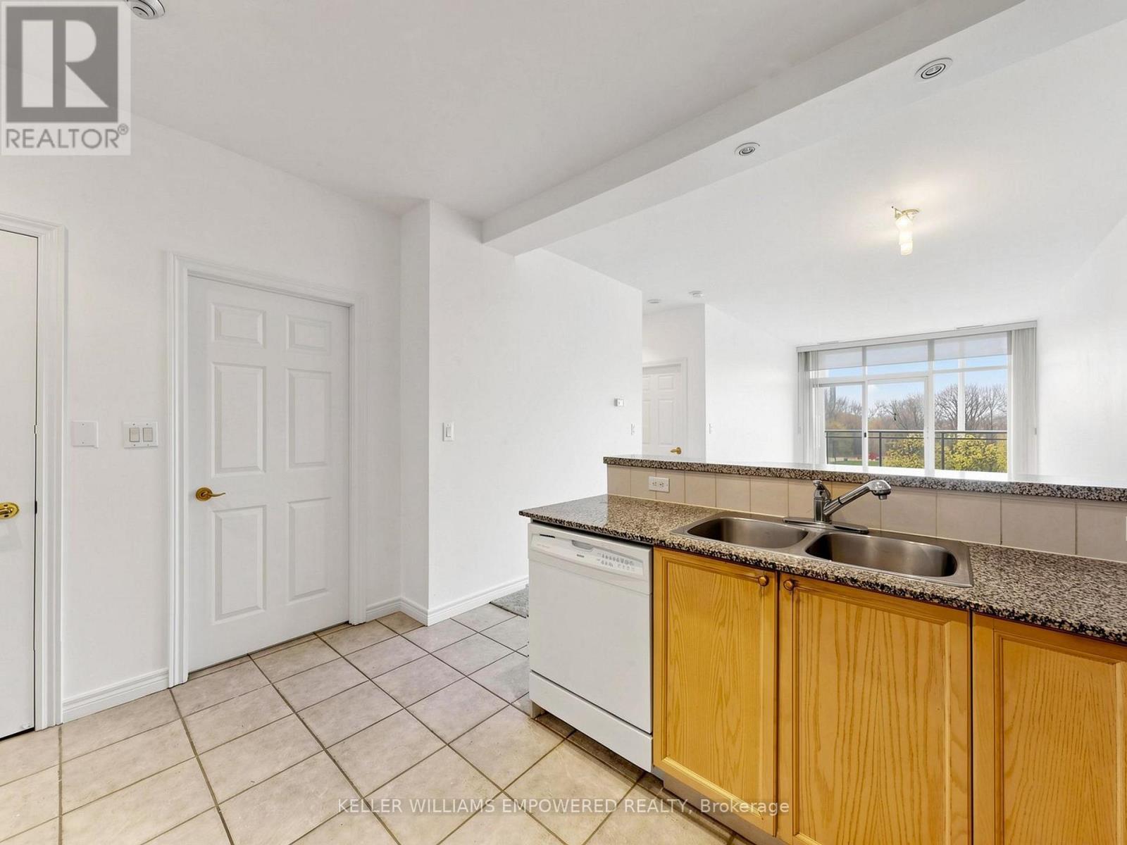 316 - 1 Leaside Park Drive, Toronto, Ontario  M4H 1R1 - Photo 26 - C13066248