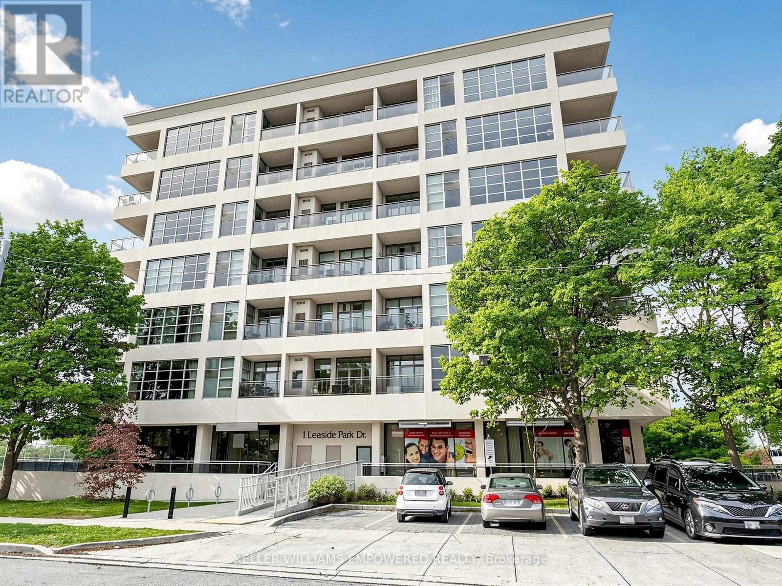 316 - 1 Leaside Park Drive, Toronto, Ontario  M4H 1R1 - Photo 4 - C13066248