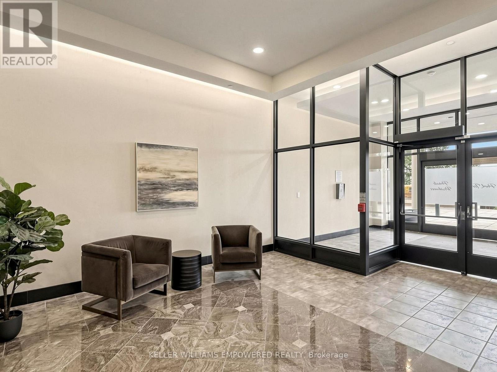 316 - 1 Leaside Park Drive, Toronto, Ontario  M4H 1R1 - Photo 8 - C13066248