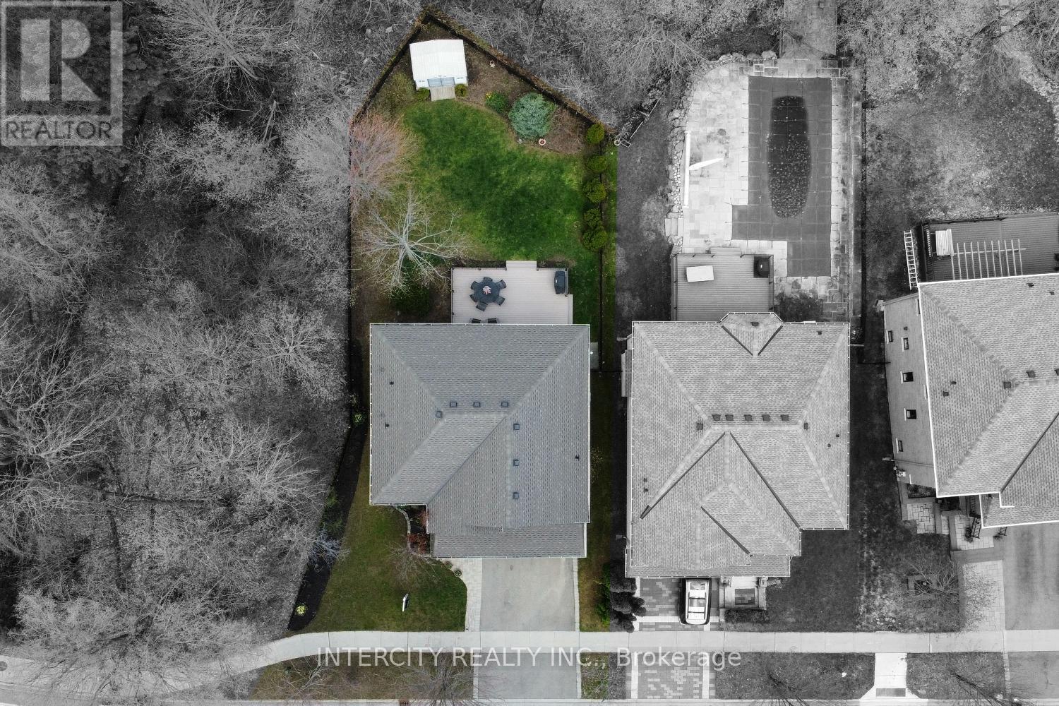12 Sandbanks Drive, Richmond Hill, Ontario  L4E 3J5 - Photo 40 - N13064376