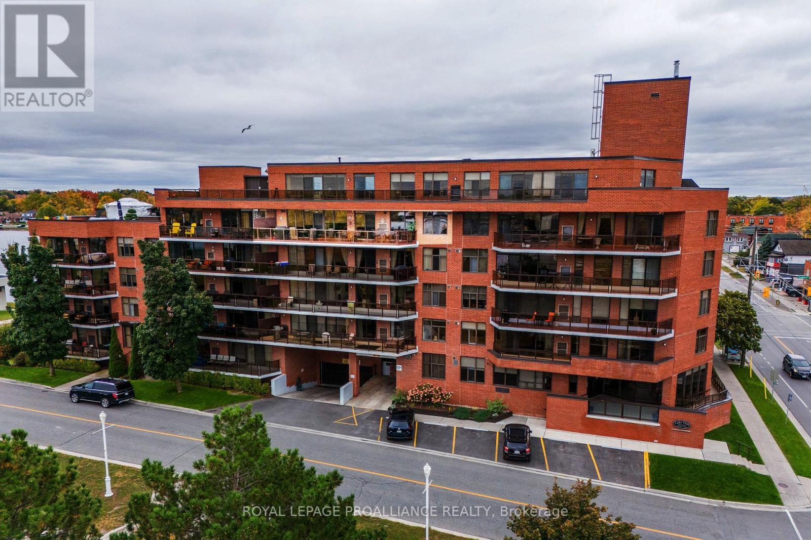 502 - 2 George Street N, Peterborough, Ontario  K9J 8K8 - Photo 2 - X13059756