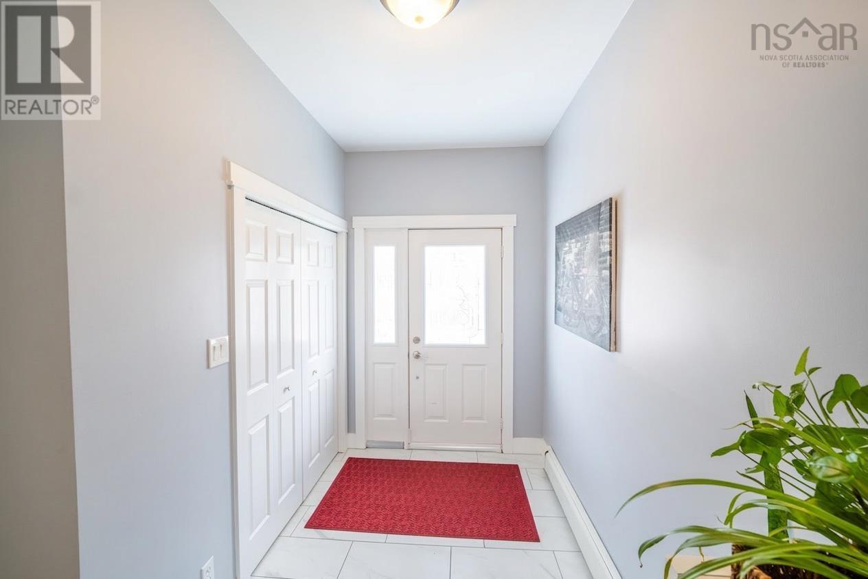 21 Remington Court, Halifax, Nova Scotia  B3M 3Y6 - Photo 2 - 202609131