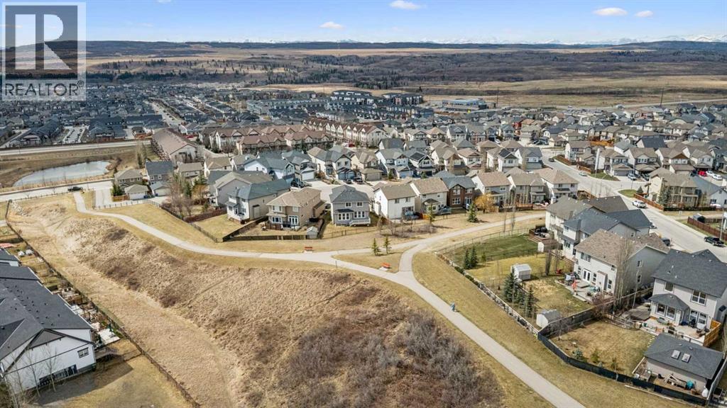161 Heritage Bay, Cochrane, Alberta  T4C 0L5 - Photo 34 - A2305909