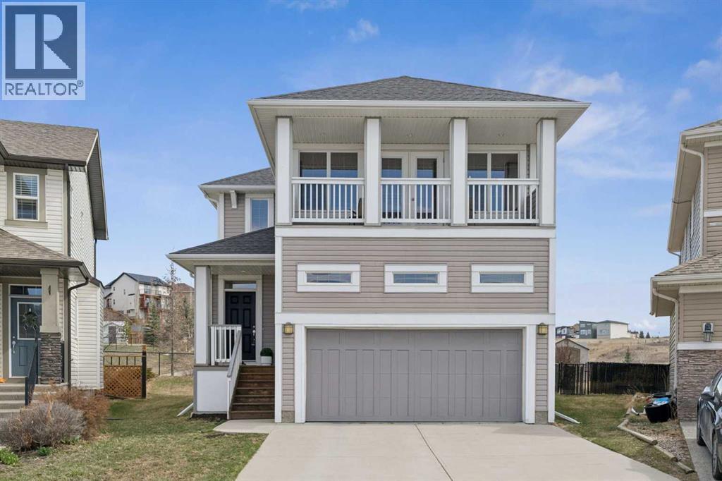 161 Heritage Bay, Cochrane, Alberta  T4C 0L5 - Photo 3 - A2305909