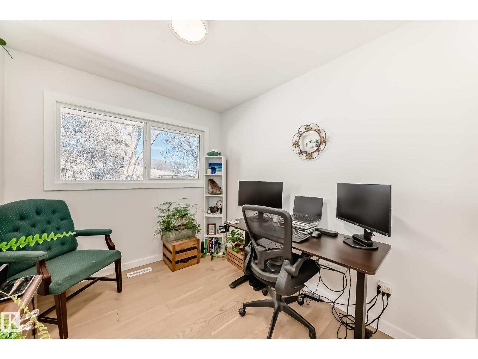 9323 70 Av Nw, Edmonton, Alberta  T6E 0T8 - Photo 19 - E4485049