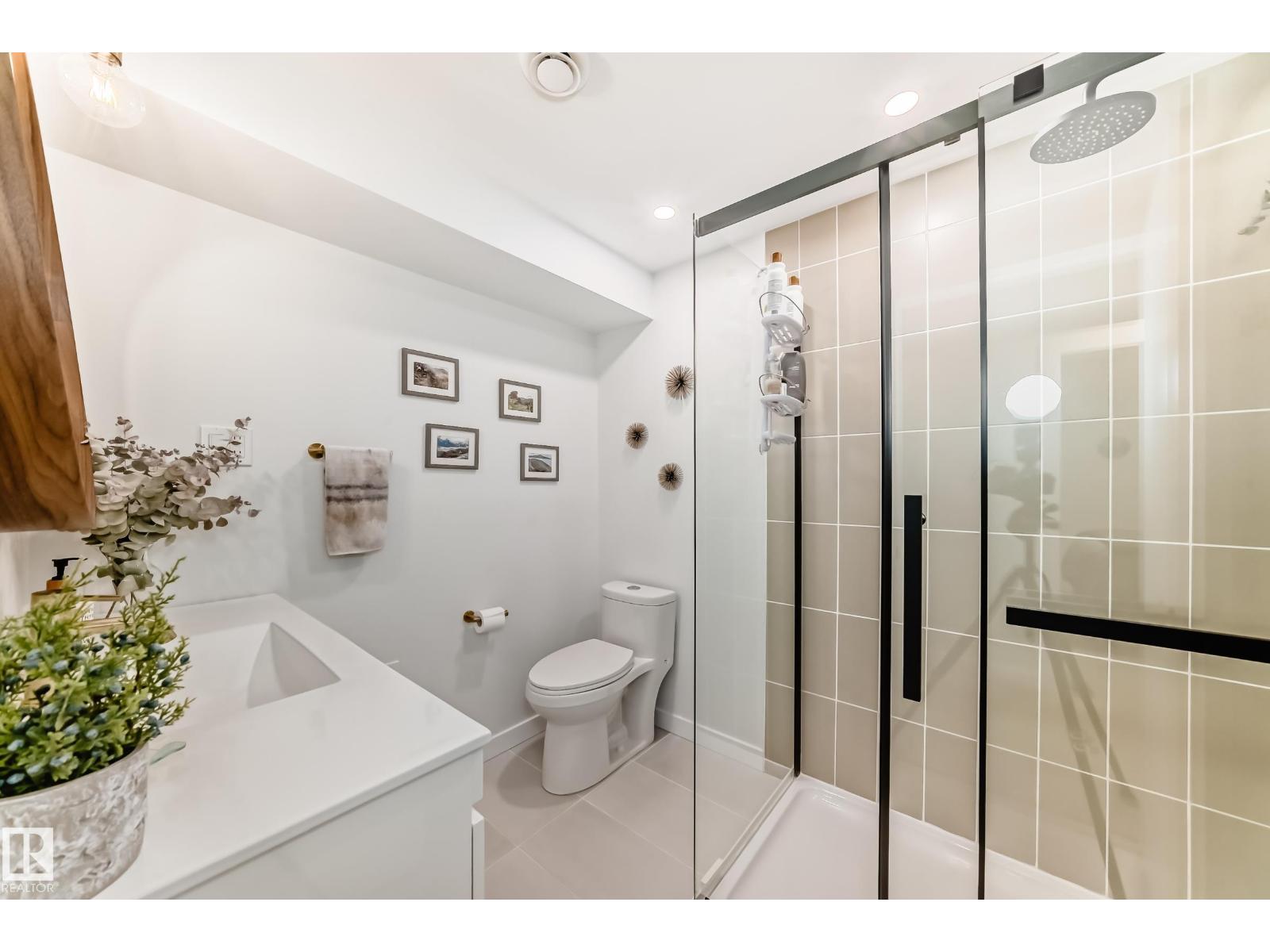 9323 70 Av Nw, Edmonton, Alberta  T6E 0T8 - Photo 34 - E4485049