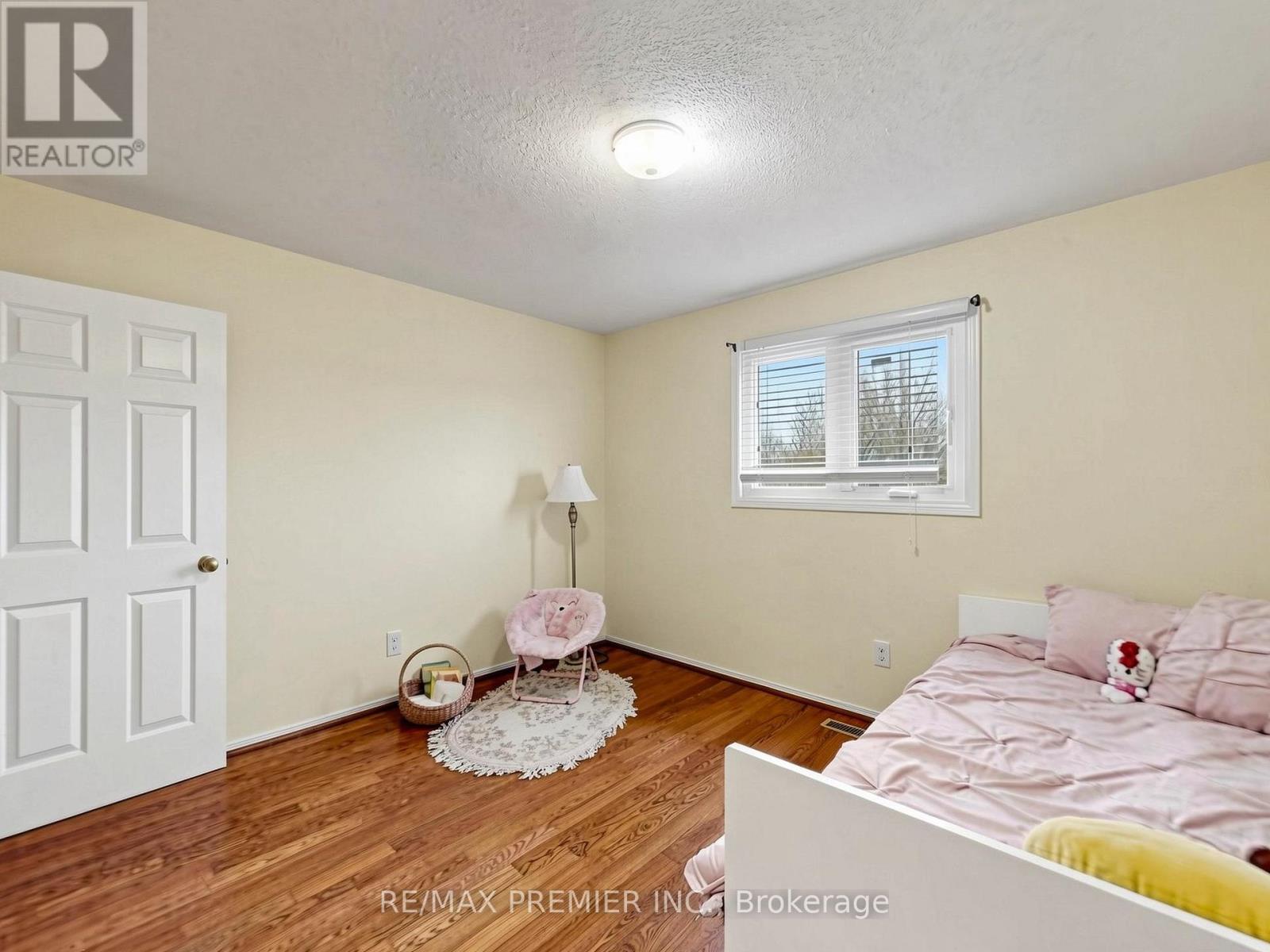 4579 Guildwood Way, Mississauga, Ontario  L5R 1Z2 - Photo 23 - W13062286