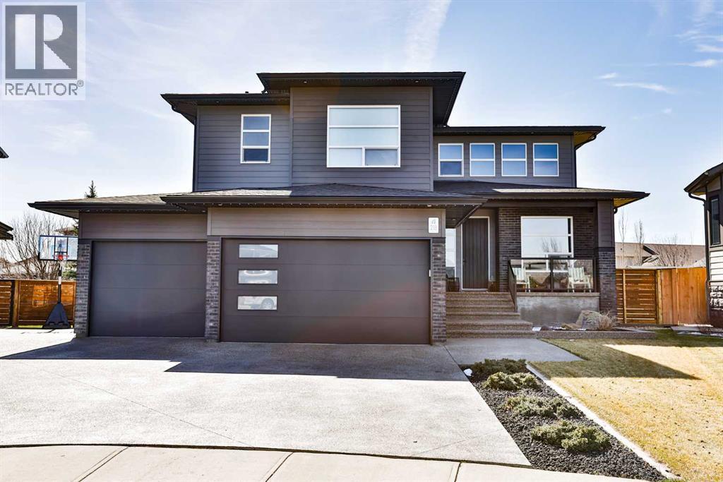 218 Stonecrest Bay W, Lethbridge, Alberta  T1K 5N7 - Photo 1 - A2303304