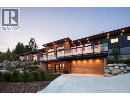 980 GOWER POINT ROAD, Gibsons, British Columbia