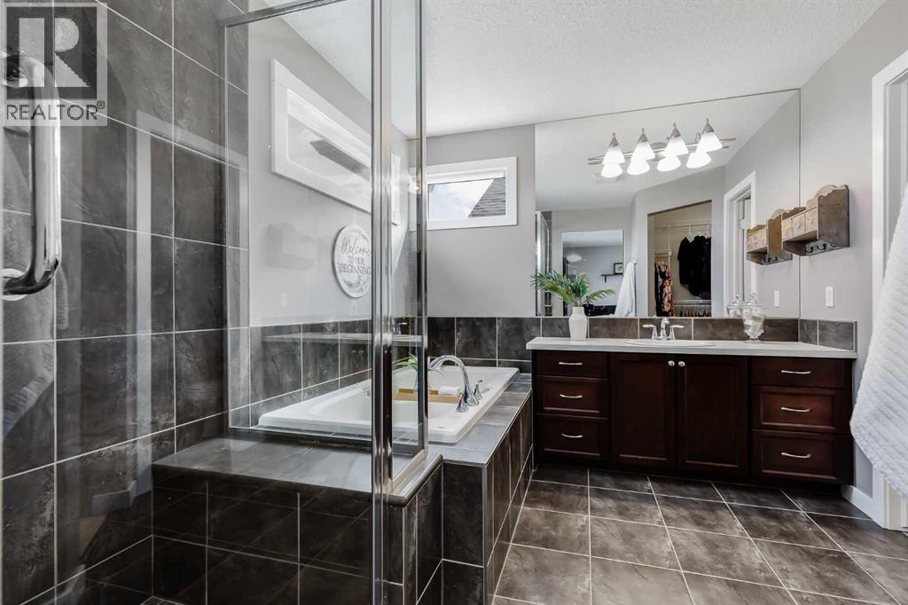 317 Panora Way Nw, Calgary, Alberta  T3K 0V1 - Photo 25 - A2306131