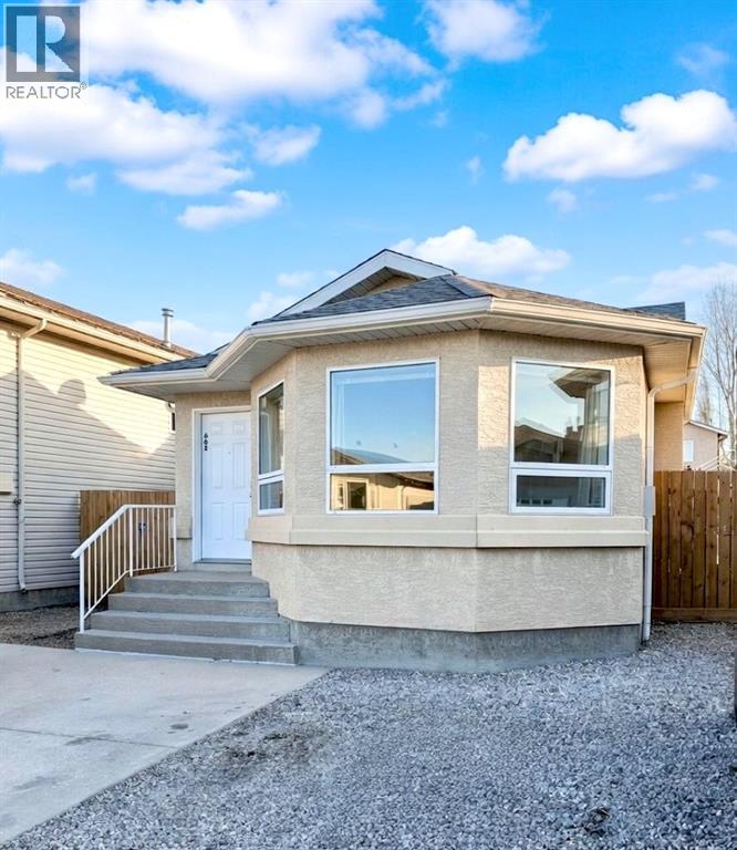 668 Blackfoot Terrace W, Lethbridge, Alberta  T1K 7X6 - Photo 1 - A2287585