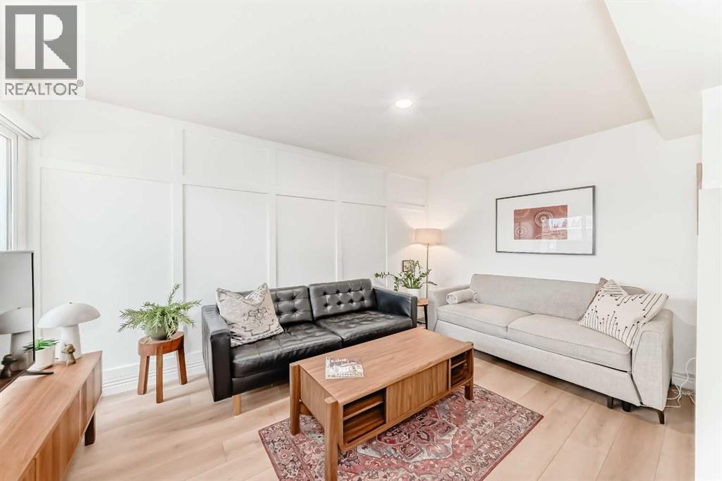 149, 66 Glamis Green Sw, Calgary, Alberta  T2E 6V1 - Photo 10 - A2294788