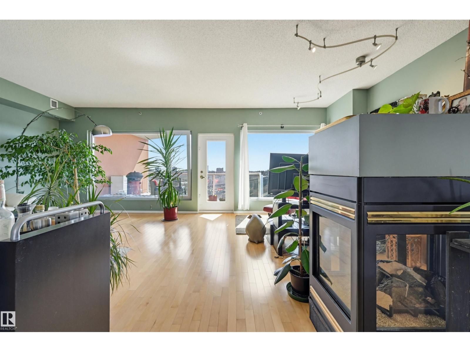 #801 9708 110 St Nw, Edmonton, Alberta  T5K 2W3 - Photo 11 - E4485057