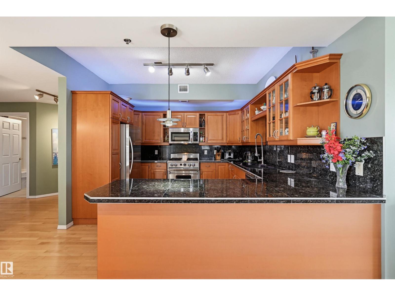#801 9708 110 St Nw, Edmonton, Alberta  T5K 2W3 - Photo 16 - E4485057