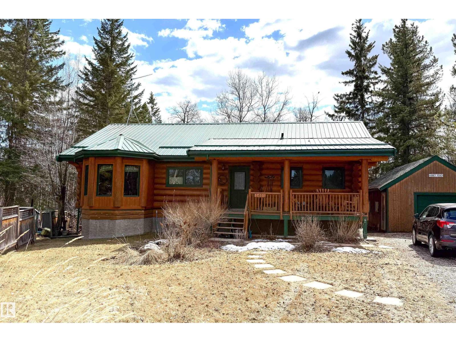 1411 Park CR, rural lac ste. anne county, Alberta