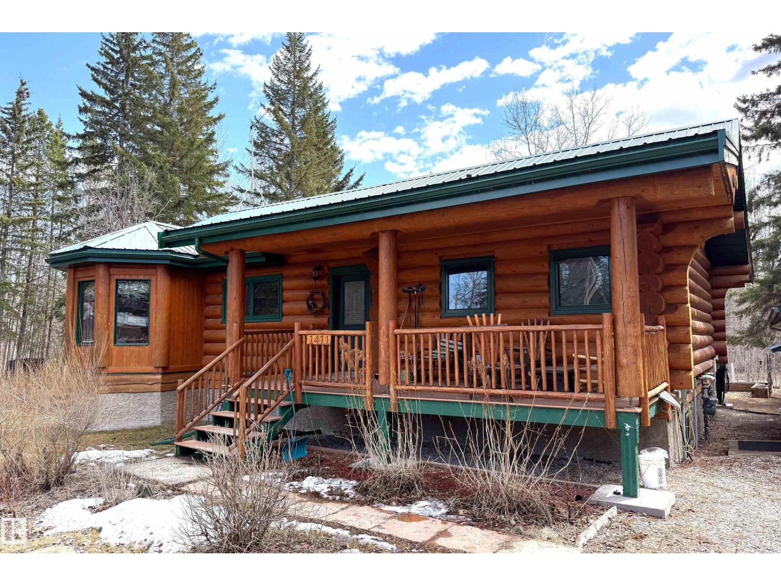 1411 Park Cr, Rural Lac Ste. Anne County, Alberta  T0E 0A2 - Photo 2 - E4485052