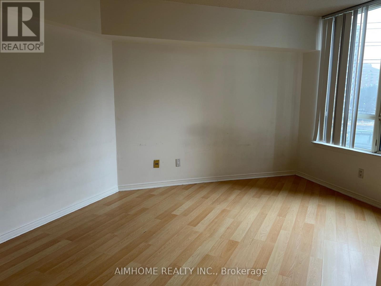 310 - 7 Bishop Avenue, Toronto, Ontario  M2M 4J4 - Photo 21 - C12891404