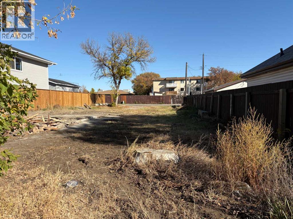 341 20 Street N, Lethbridge, Alberta  T1H 3M8 - Photo 3 - A2263634