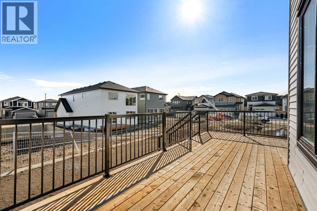 121 Quartz Crescent, Cochrane, Alberta  T4C 3G2 - Photo 42 - A2299921