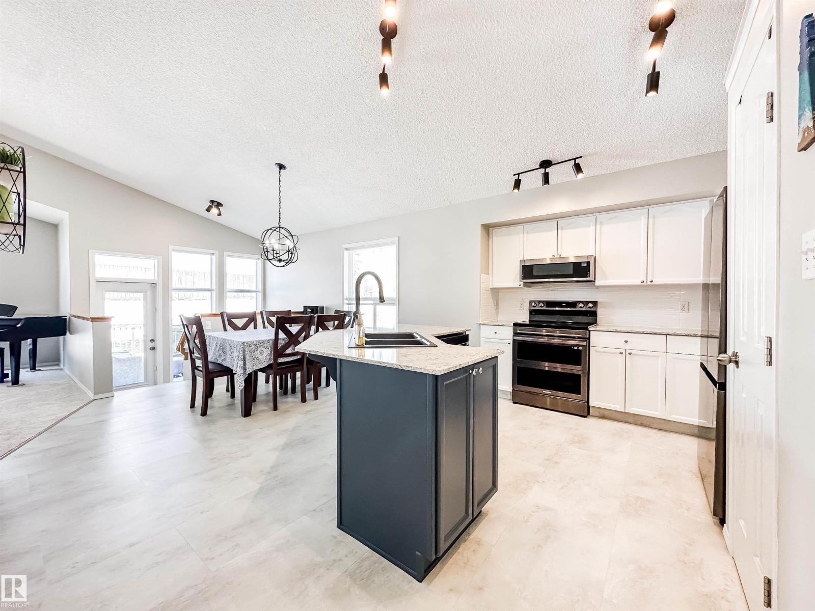 13036 139 St NW, Edmonton, Alberta  T5L 5B8 - Photo 12 - E4477871