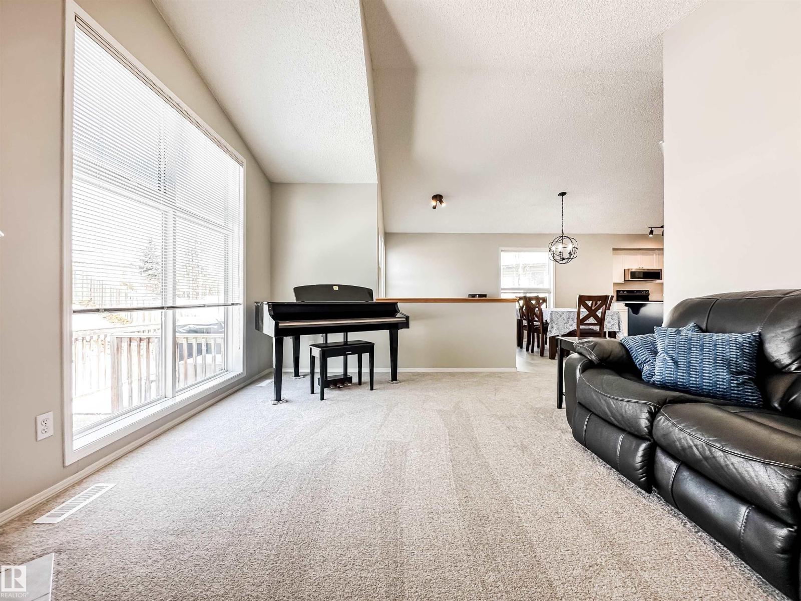 13036 139 St NW, Edmonton, Alberta  T5L 5B8 - Photo 5 - E4477871