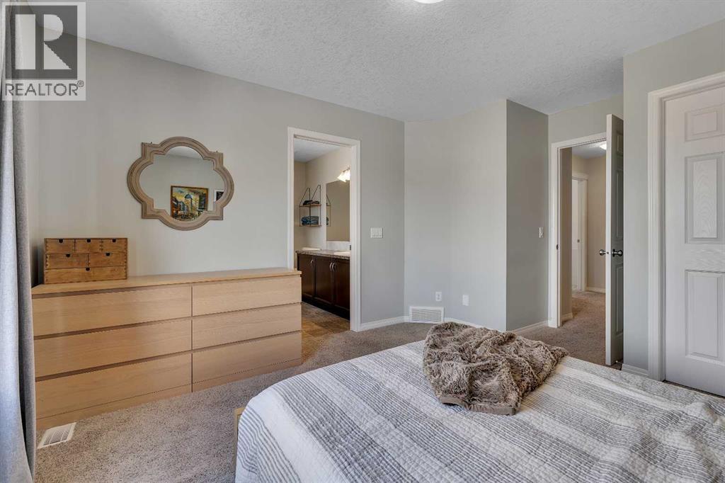 190 Covecreek Place NE, Calgary, Alberta  T3K 0L3 - Photo 13 - A2300079