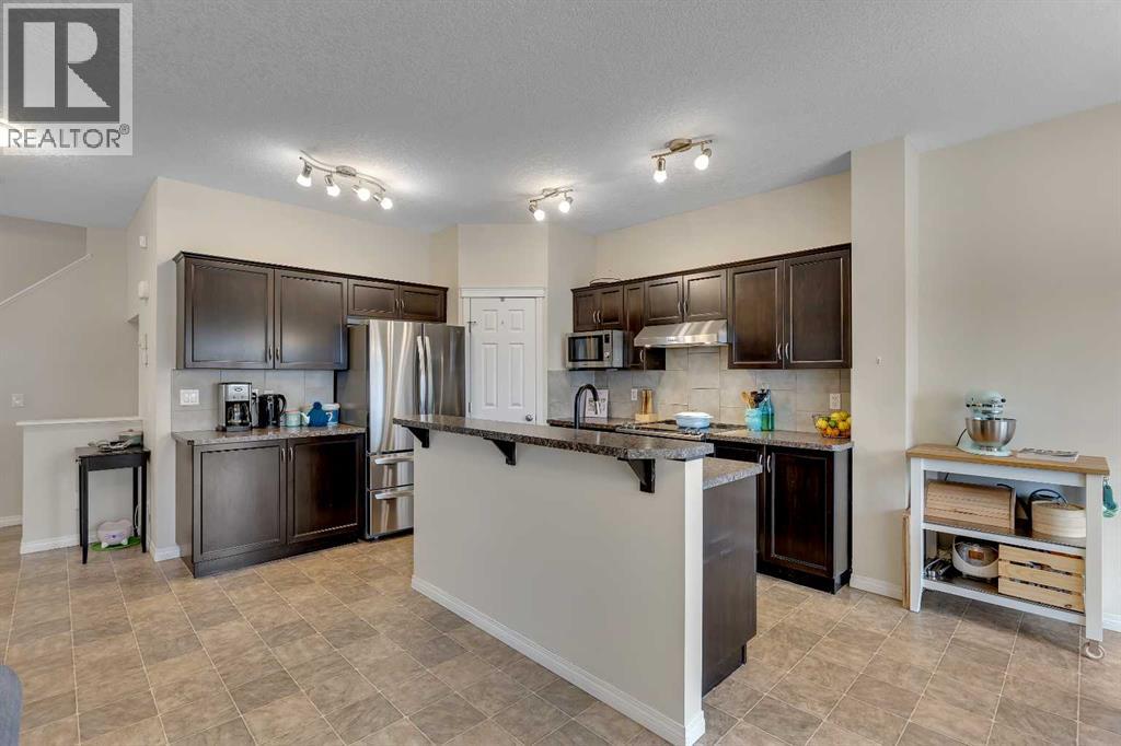 190 Covecreek Place NE, Calgary, Alberta  T3K 0L3 - Photo 8 - A2300079