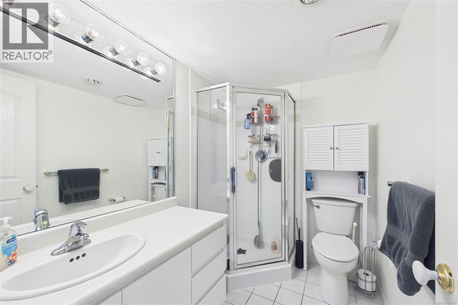 801 154 Promenade Dr, Nanaimo, British Columbia  V9R 6Y3 - Photo 32 - 1032347