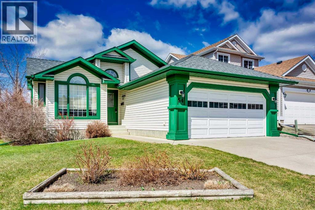 54 Shawbrooke Place Sw, Calgary, Alberta  T2Y 3B8 - Photo 2 - A2303939