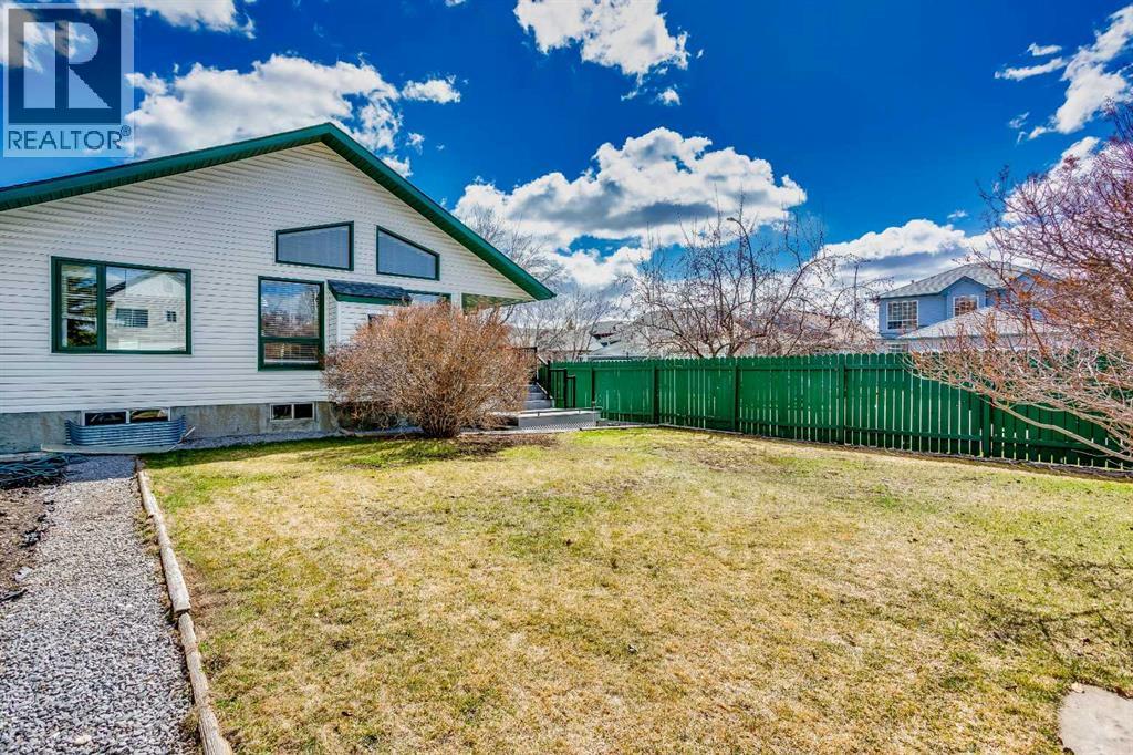 54 Shawbrooke Place Sw, Calgary, Alberta  T2Y 3B8 - Photo 35 - A2303939