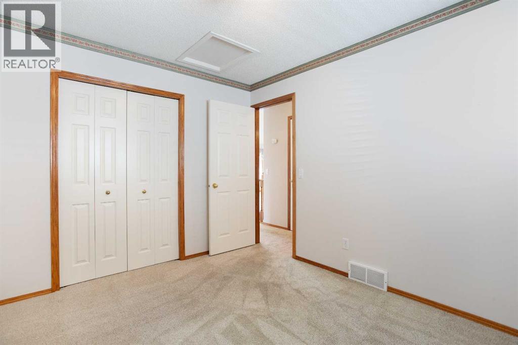 54 Shawbrooke Place Sw, Calgary, Alberta  T2Y 3B8 - Photo 27 - A2303939