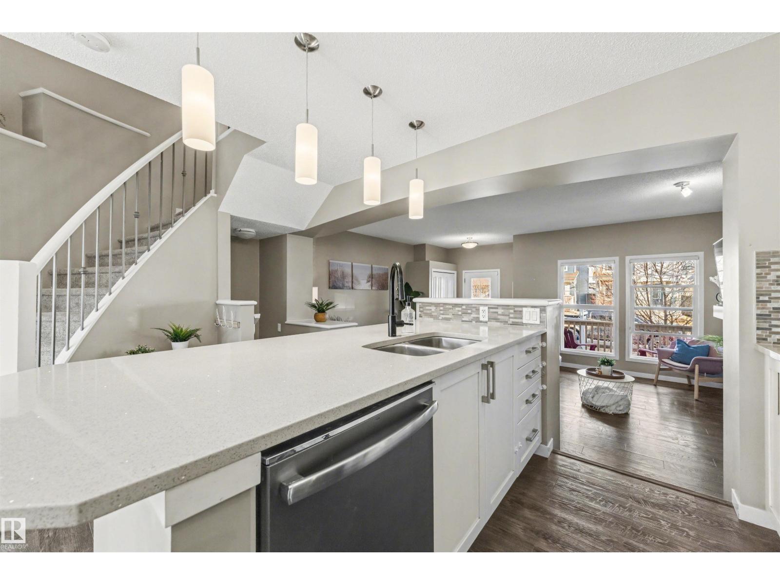 4042 Chappelle Green Gr Sw, Edmonton, Alberta  T6W 4B4 - Photo 10 - E4485060