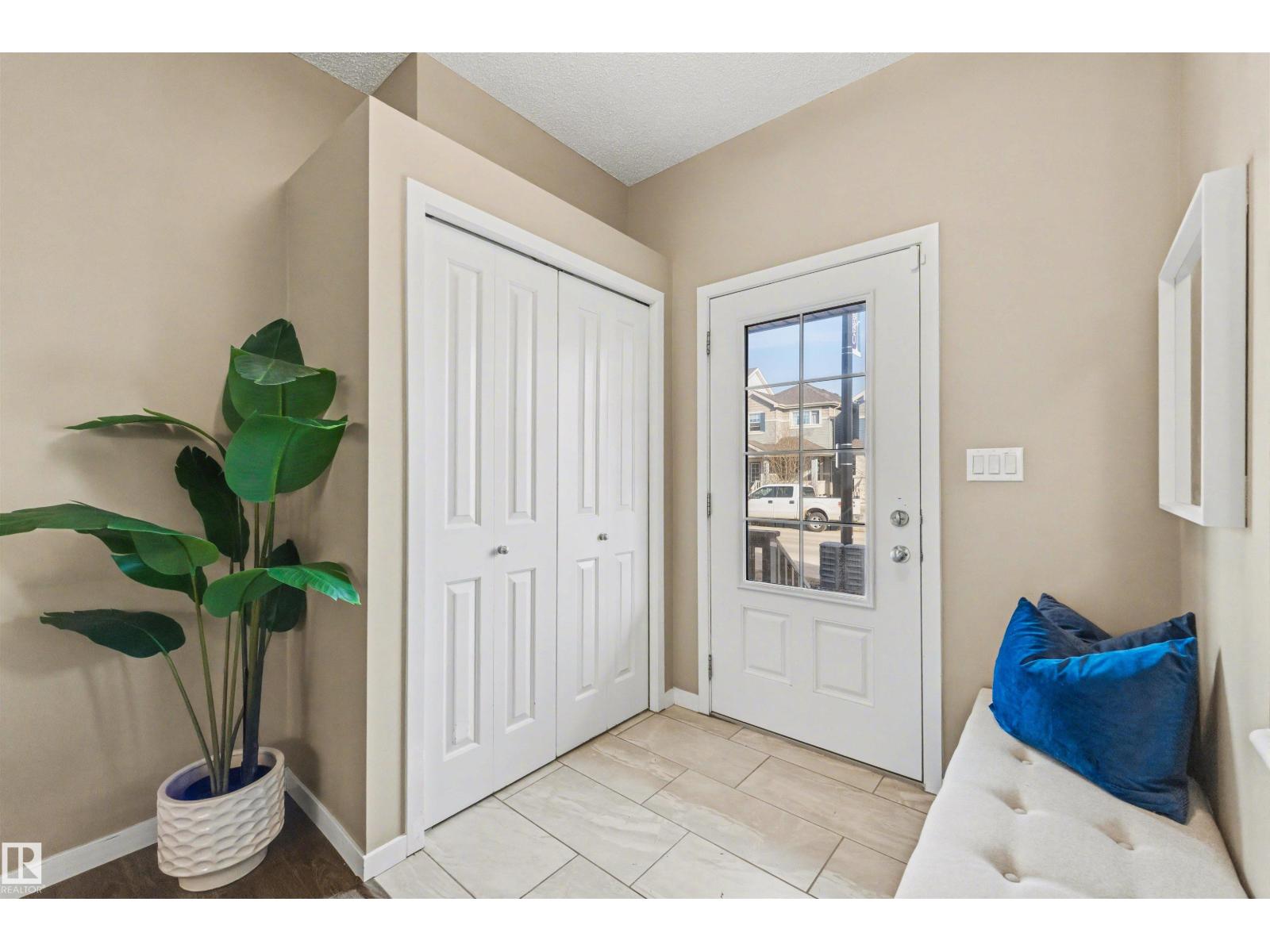 4042 Chappelle Green Gr Sw, Edmonton, Alberta  T6W 4B4 - Photo 2 - E4485060